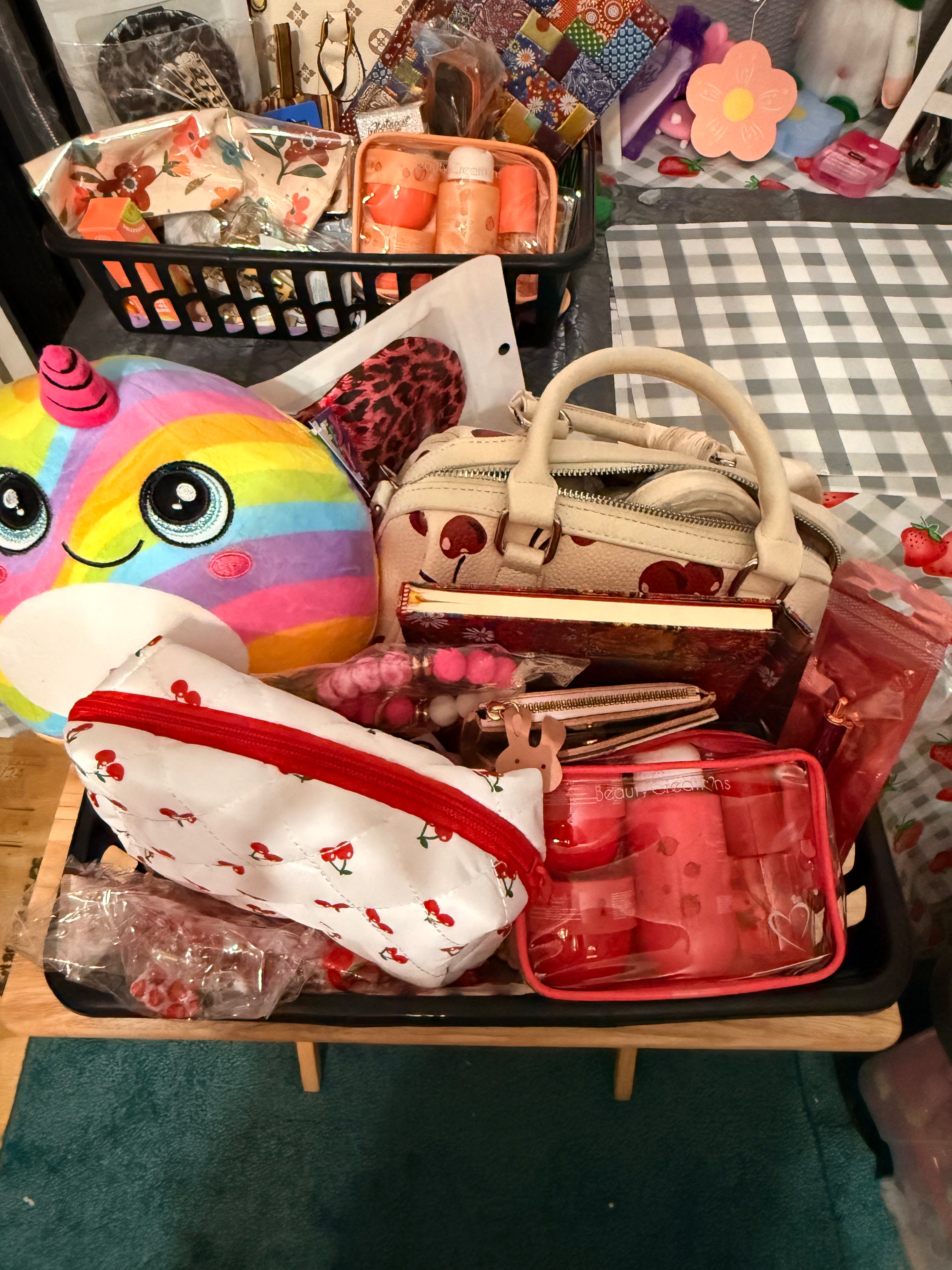 Cherry strawberry theme